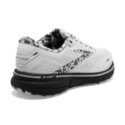 BROOKS Men's Ghost 15 Running Shoe- White/Ebony/Oyster -Gazelle Sports 110393 149 H Ghost 15
