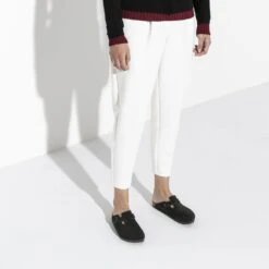 Birkenstock Boston Soft Footbed Mocha Suede- Regular/Wide -Gazelle Sports 660461 f closeup f bost b