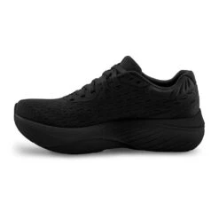 Topo Athletic Men's Atmos Running Shoe - Black/Black - Regular (D) -Gazelle Sports M069.Black Black 05