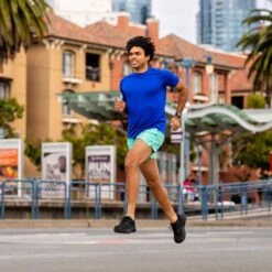 Topo Athletic Men's Atmos Running Shoe - Black/Black - Regular (D) -Gazelle Sports M069.Black Black 10