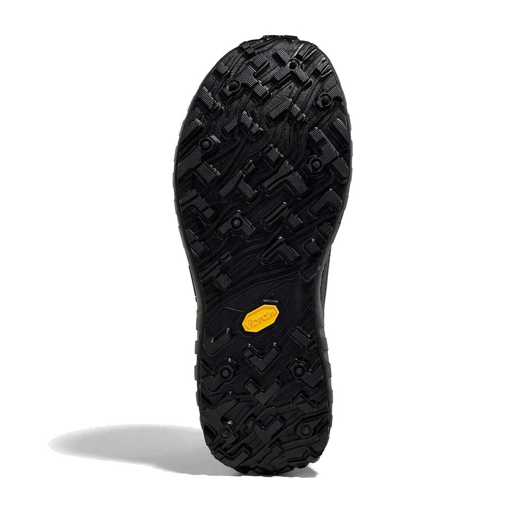 Men's 001 Running Shoe - Stealth Black - Regular (D) 6 Men's 001 Running Shoe - Stealth Black - Regular (D) - Image 4